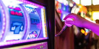 80m တိုက်ရိုက်ကာစီနို Real Dealer Baccarat ဂိမ်းများ